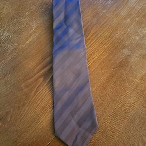 XMI Tie